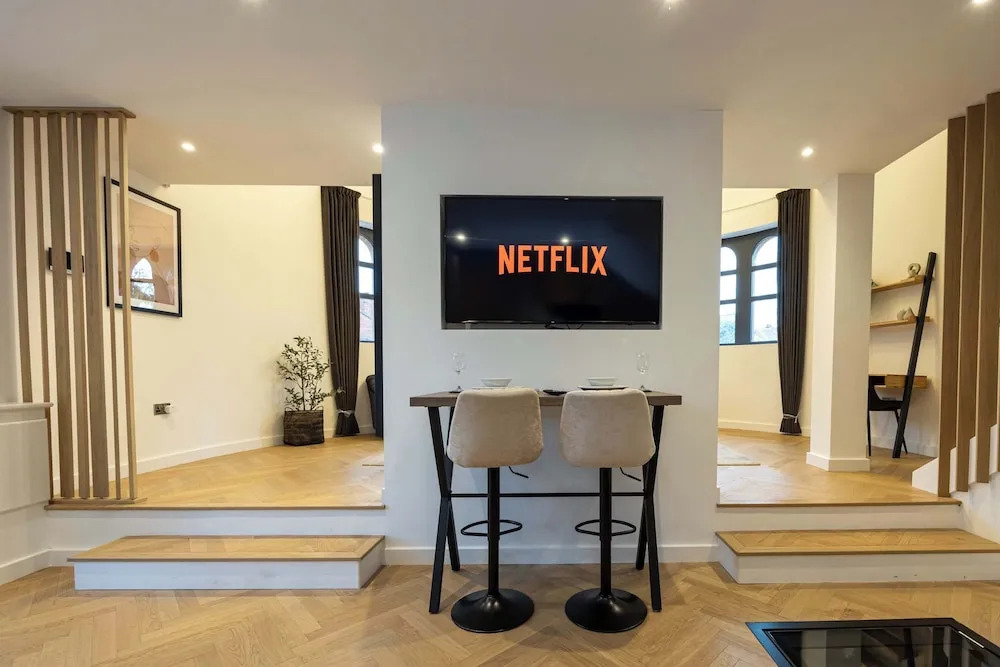Luxury Church Conversion in Hale - Sleeps 4