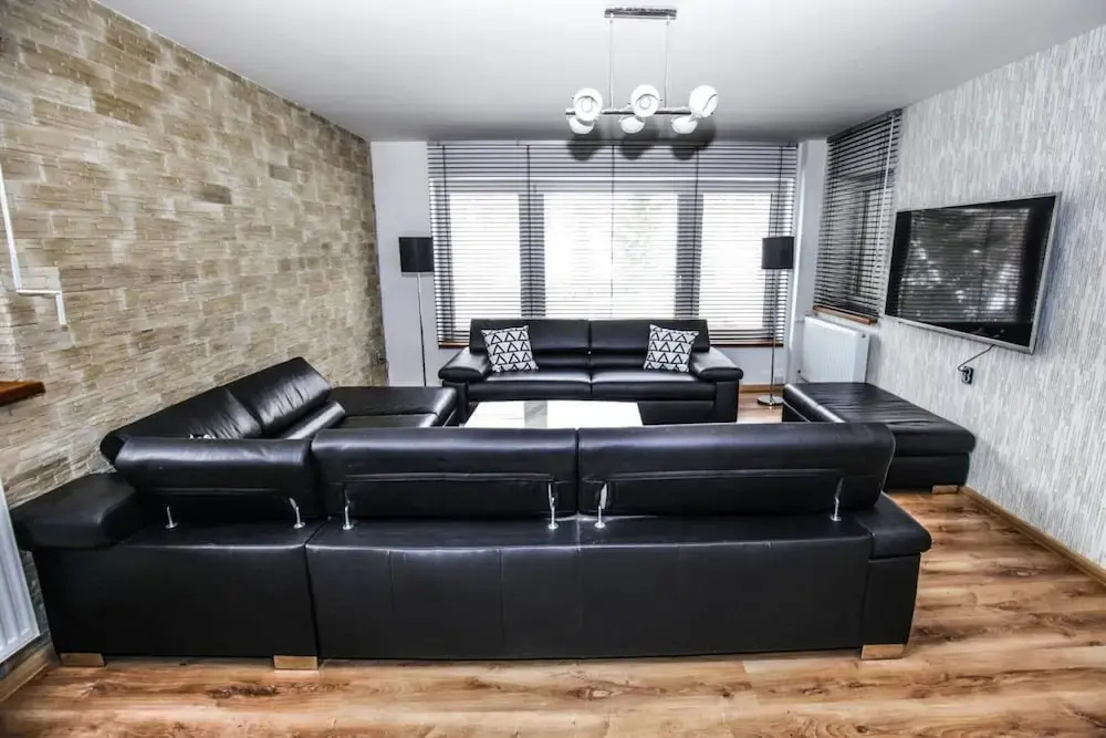 Villa in Fren tát near Ski Resorts & Jacuzzi