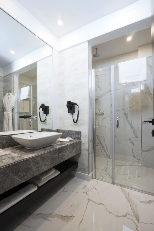 7 Rooms - Adults Only