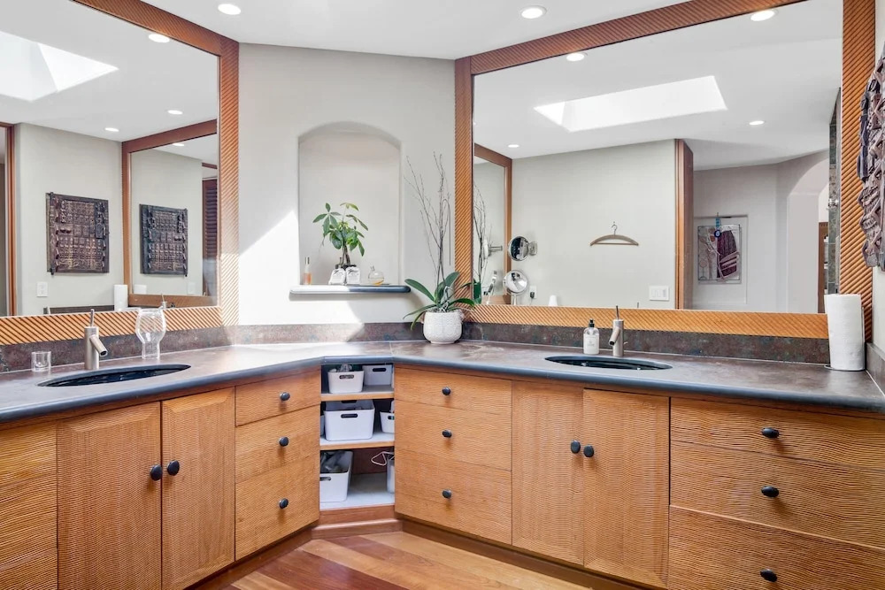 1633 La Jolla - 4 Br Home