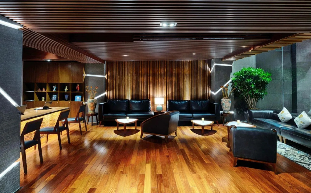 Silverland Sakyo Hotel