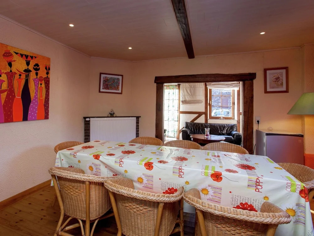 Beautiful Cottage in Coo With Private Pool