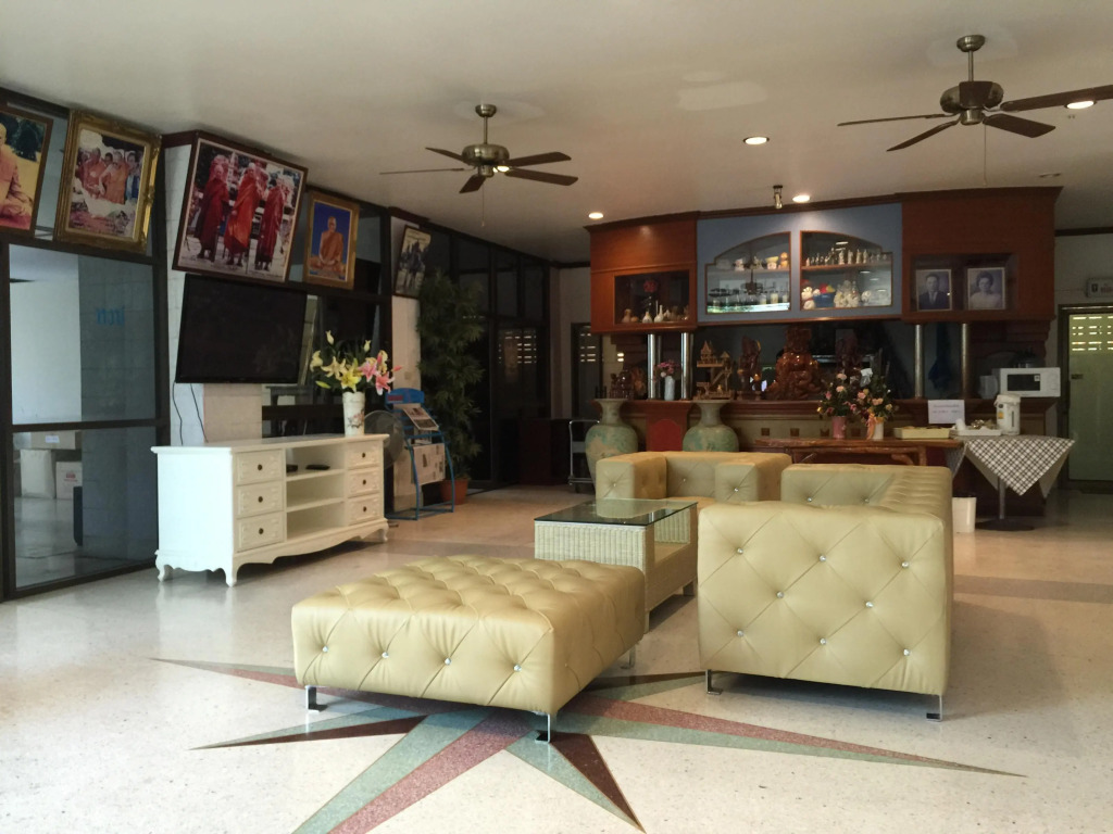 Metro Residence