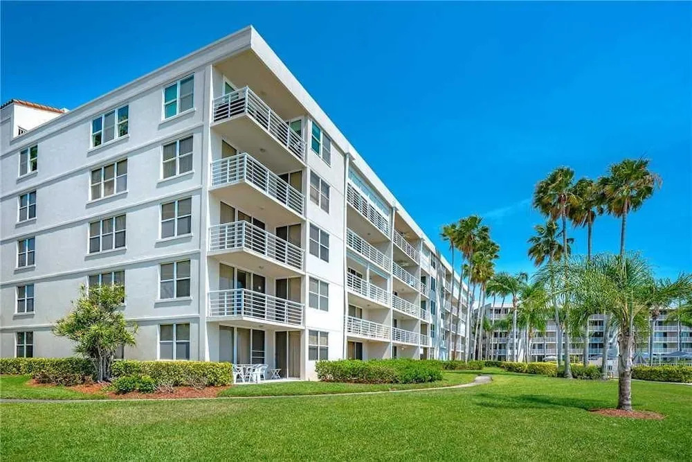 Bahia Vista 8314 - Two Bedroom Condo