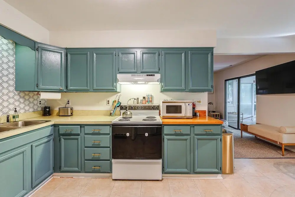 8 Mi to Ocean City: Warm & Cozy 3BR Family Home