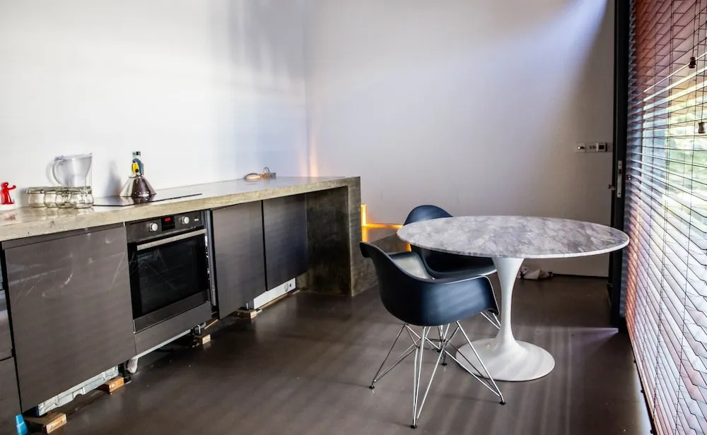 Stylish Studio Flat on Regents Canal Near Angel