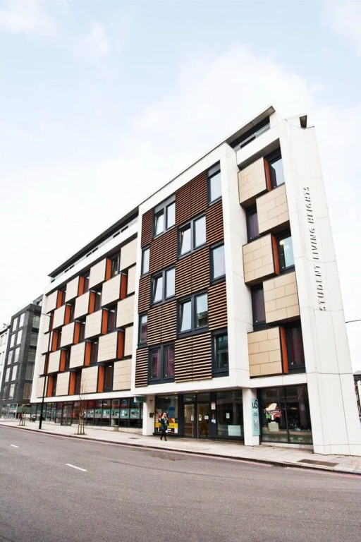 Modern Student-Only Studios by Angel High Street