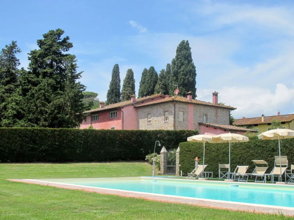 Le Fornaci 12701