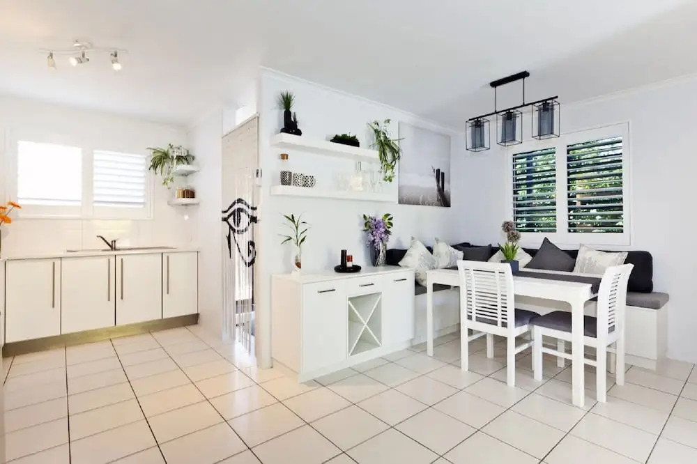 Coolangatta Beachside Villas