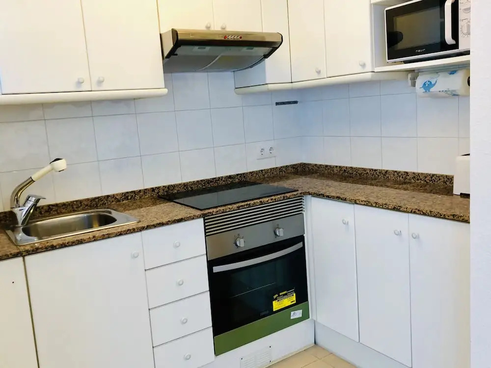 Piso Ideal Para Familias, Al Lado Del Mar