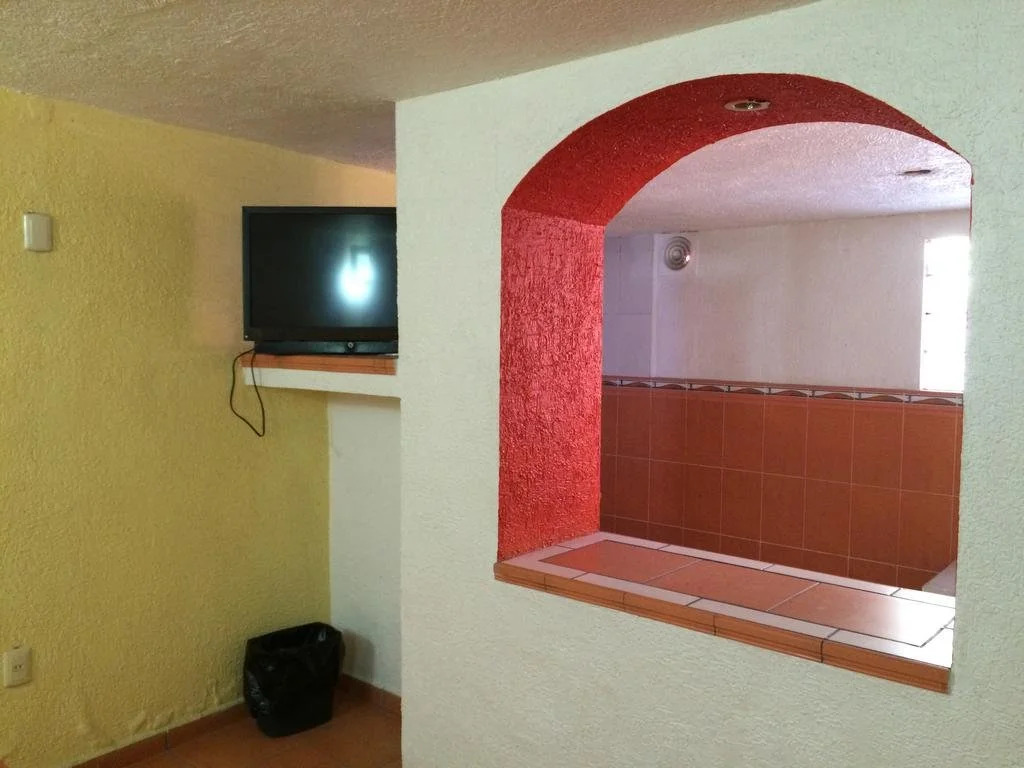 Hotel Agua Caliente