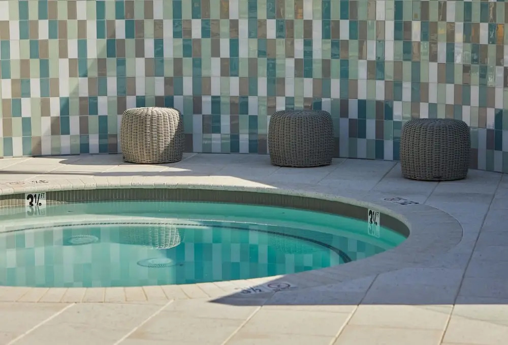 Twin Palms Resort - A Gay Mens Resort