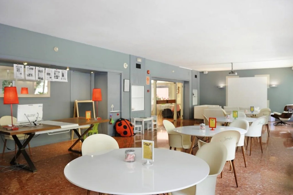 Tres Torres Atiram Hotel