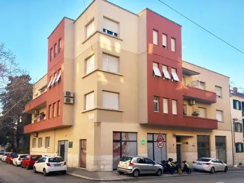 Cella Apartment