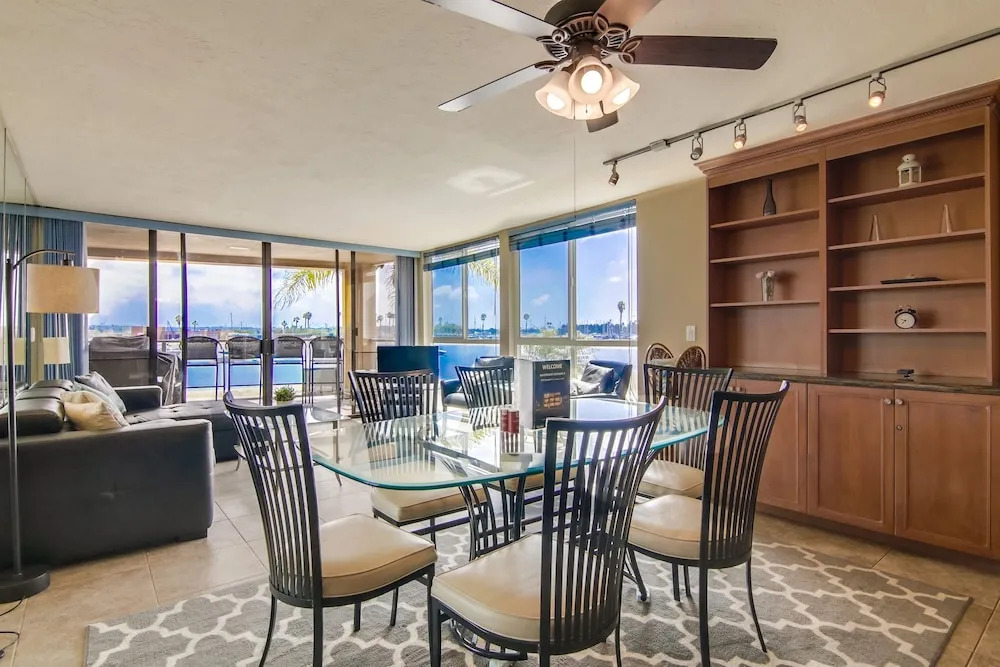 Waterfront Getaway 4 3 Bedrooms 3 Bathrooms Townhouse