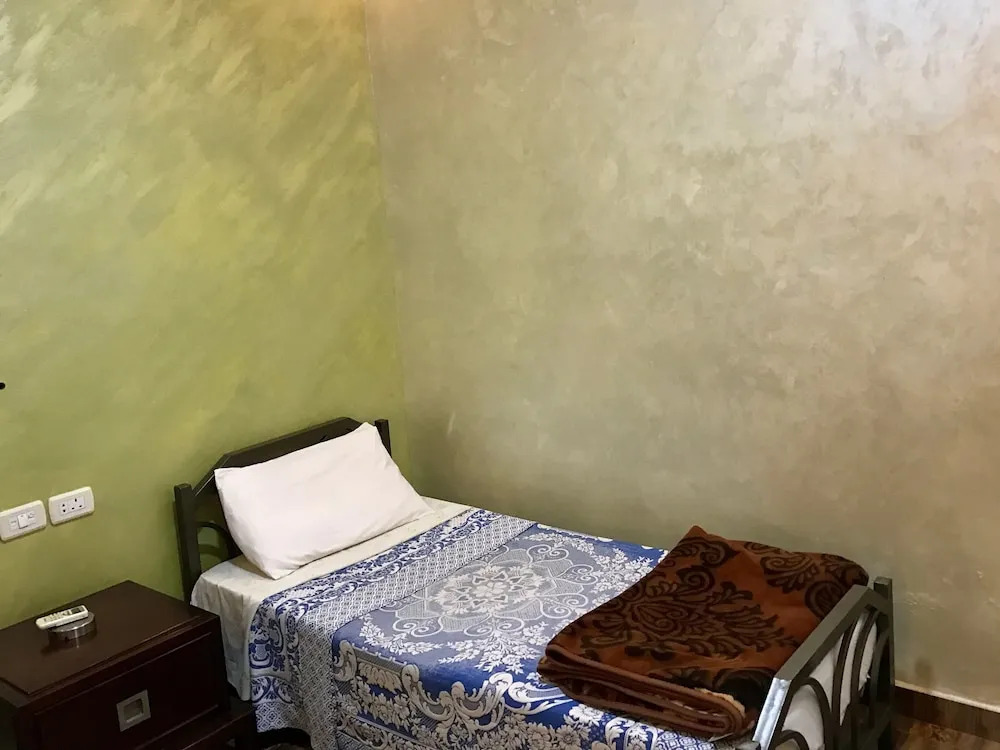 Shurooq Shams Hotel & Tours By Sunrise