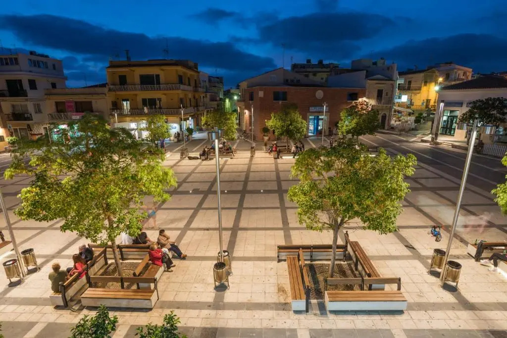 Talete, appartamento in centro a 40 mt dalla spiaggia - Pomelia