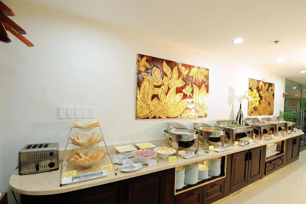 Cuu Long Hotel