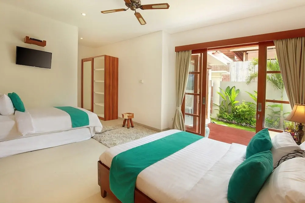 Lucia Villa Seminyak Beachside By Bali Asia Villa