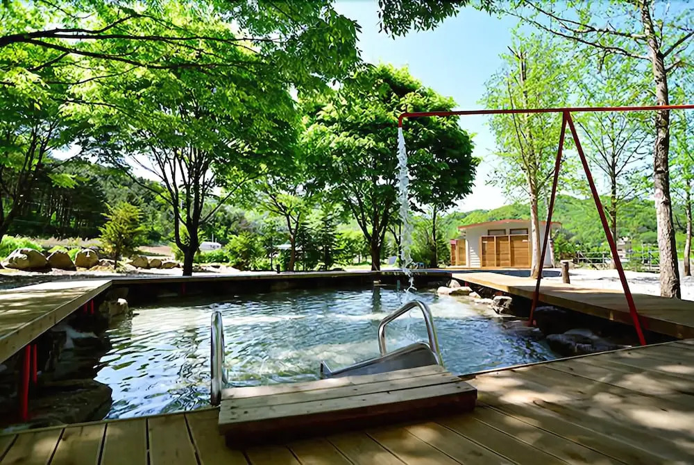 Gapyeong Pooky Glamping Pension