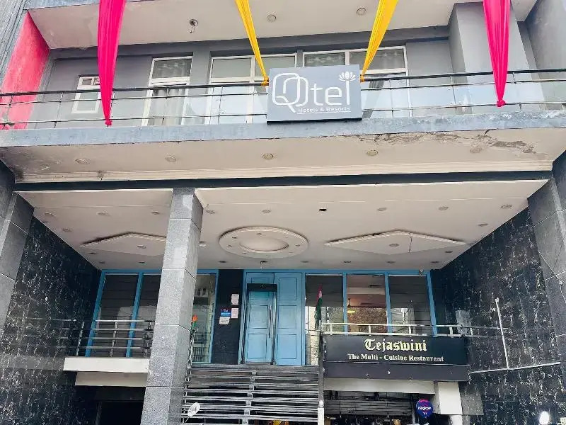 Qotel Chattarpur