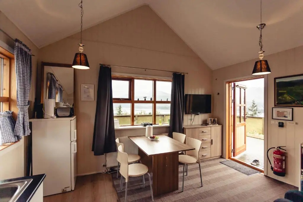 Björkin - Cozy Cabin with excellent view