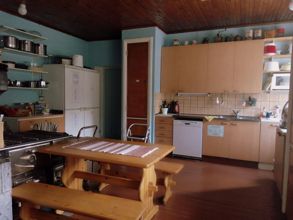 Vanhan Koulun Majatalo-Old School Guest House