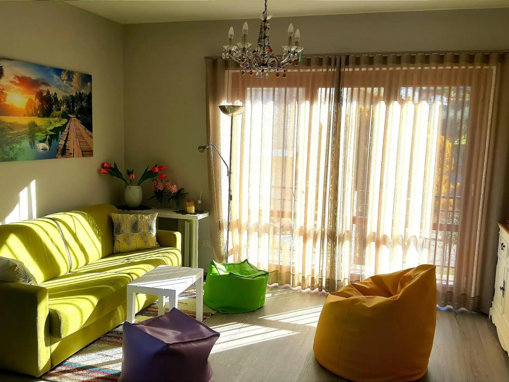 Attractive apartment in Crone with garden
