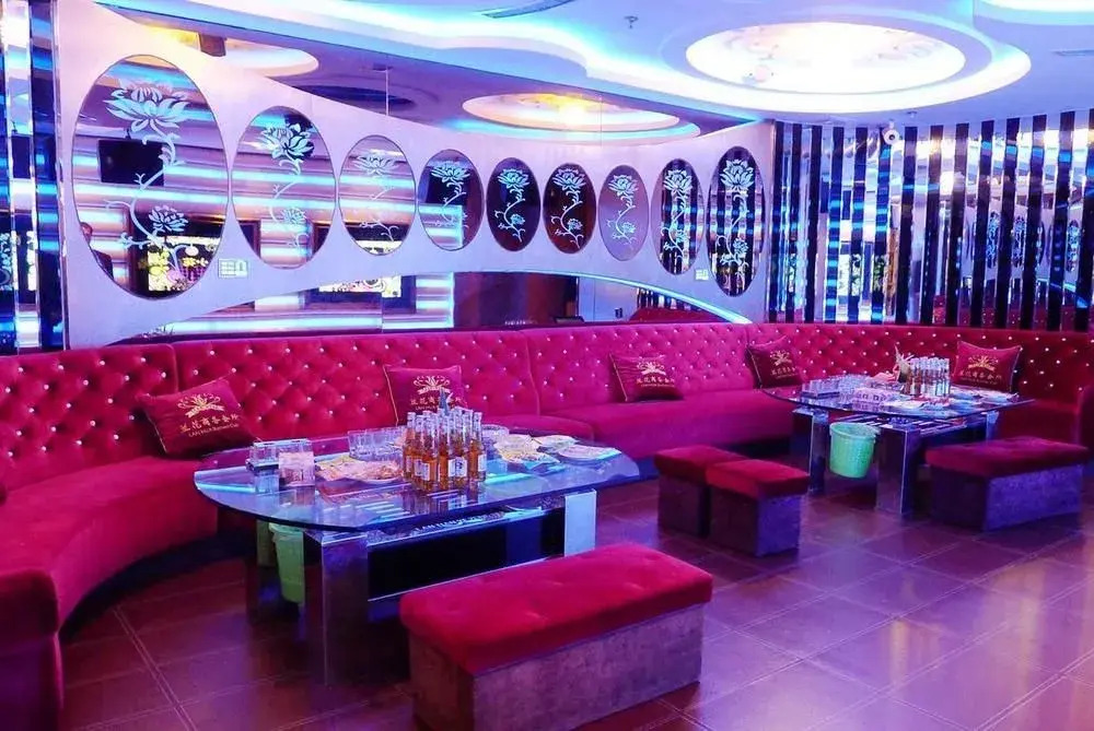 Fu Qing Lan Tian Hotel