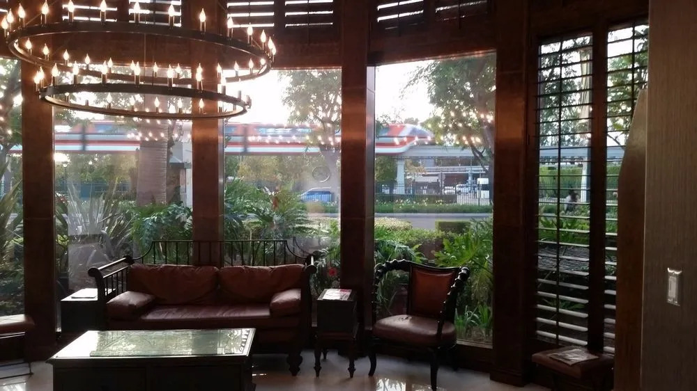 Carousel Inn and Suites
