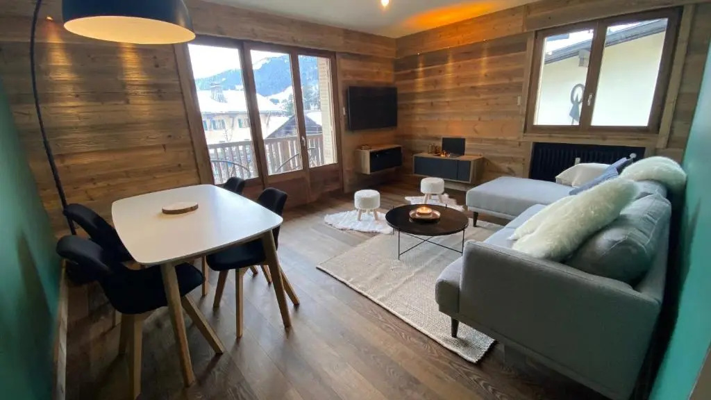 A Place 2 Be, Megeve Centre