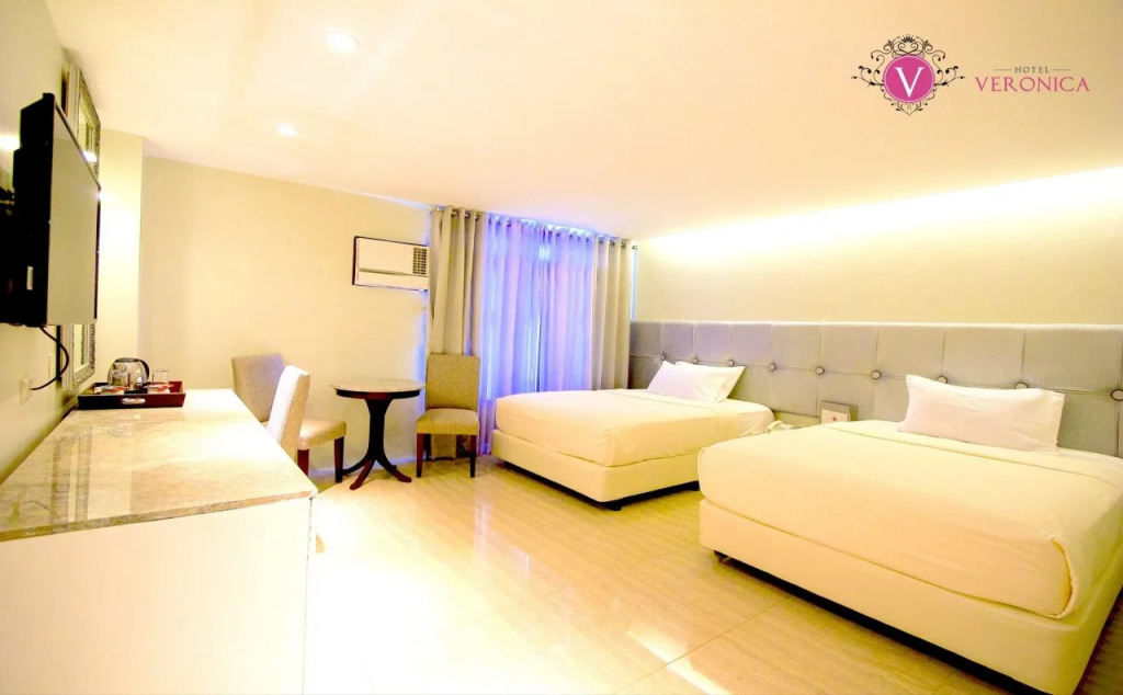 Hotel Veronica