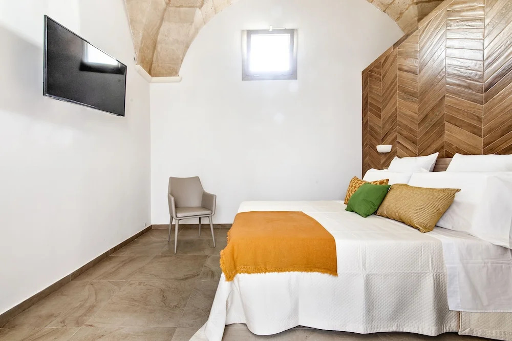 Palazzo San Lazzaro - Jacuzzi Rooms & Suites Lecce Selection