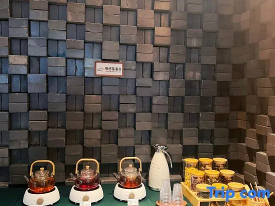MEHOOD LESTIE Hotel Fuchuan