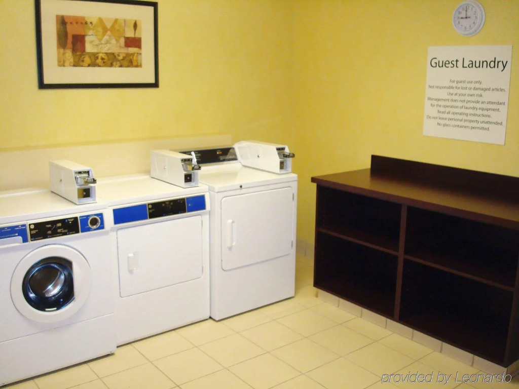 Holiday Inn Express & Suites Clovis Fresno Area by IHG