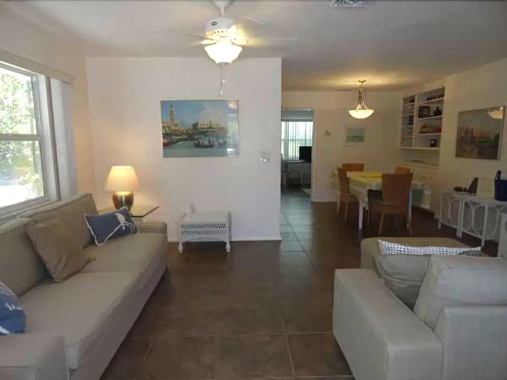 Bman Beach Cottage