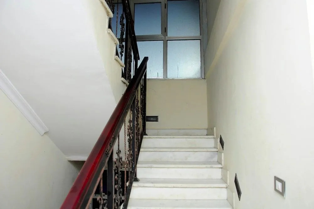Dire Guest House