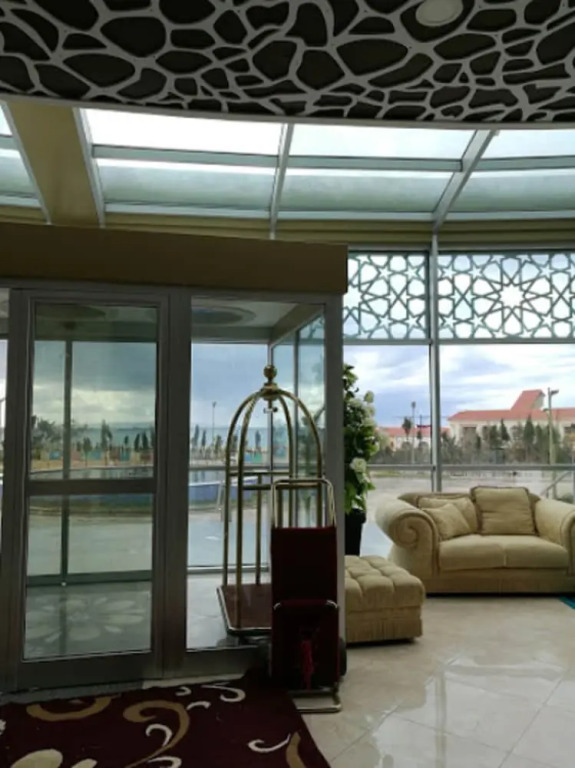 Al Mansour Palace
