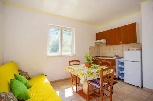 Apartment Varezic