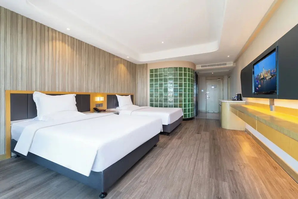 World Hotel Weihai Bathing Beach