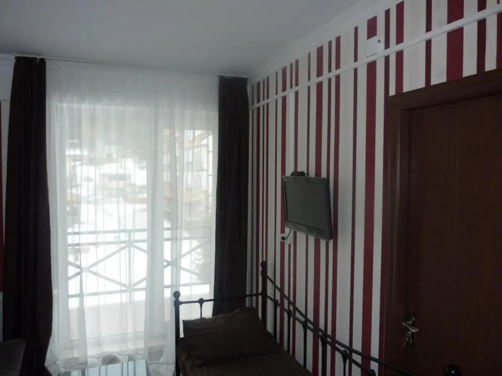 Mgzavrebi Bakuriani. Apartment #202