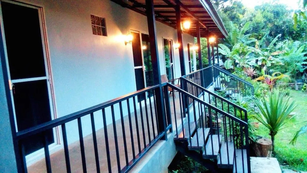 Kru Guesthouse