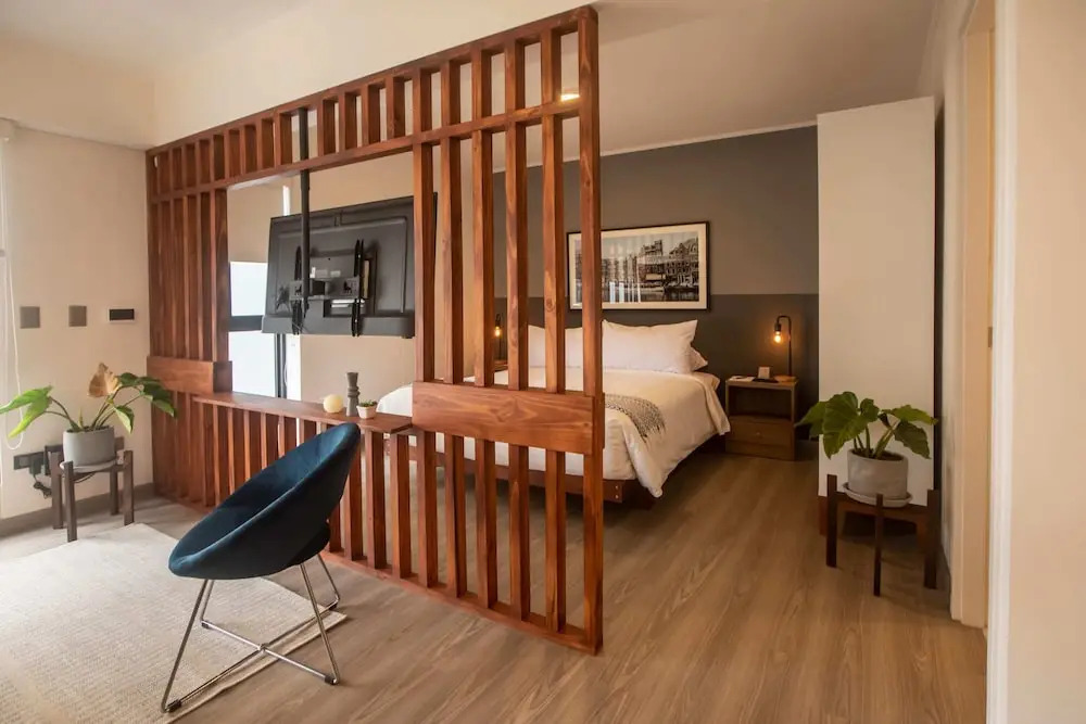 Grimaldo del Solar Suites by Geko