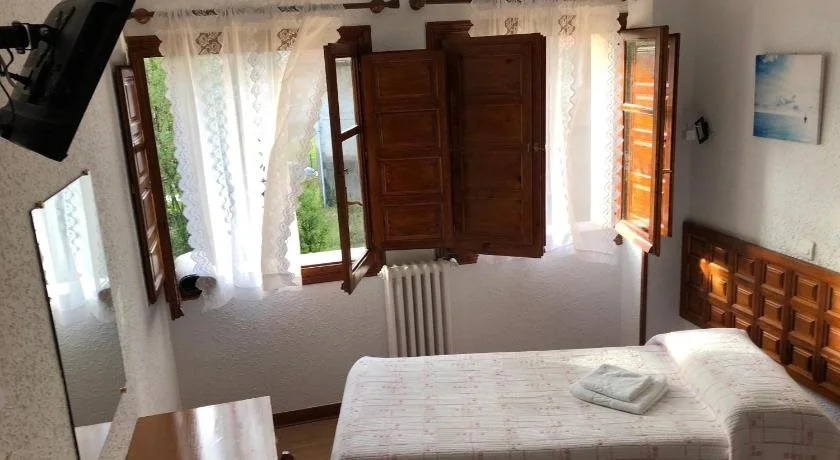 Hostal Paratene