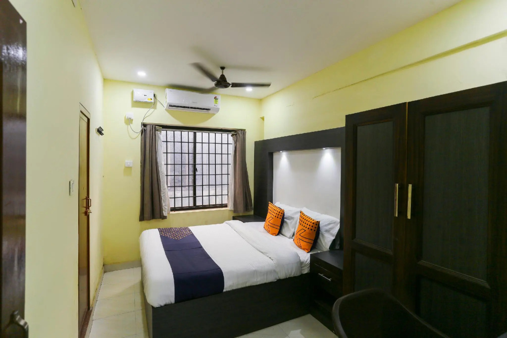 Tkt Tourist Home