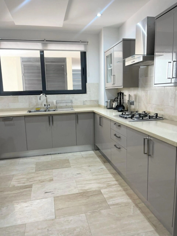 Premier Place Appt 1B