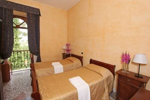 Hotel Villa Plauzi