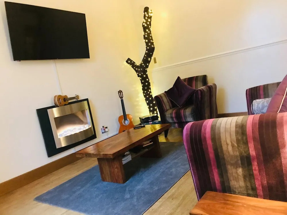 Station View Lodge - Near Balbirnie House Markinch