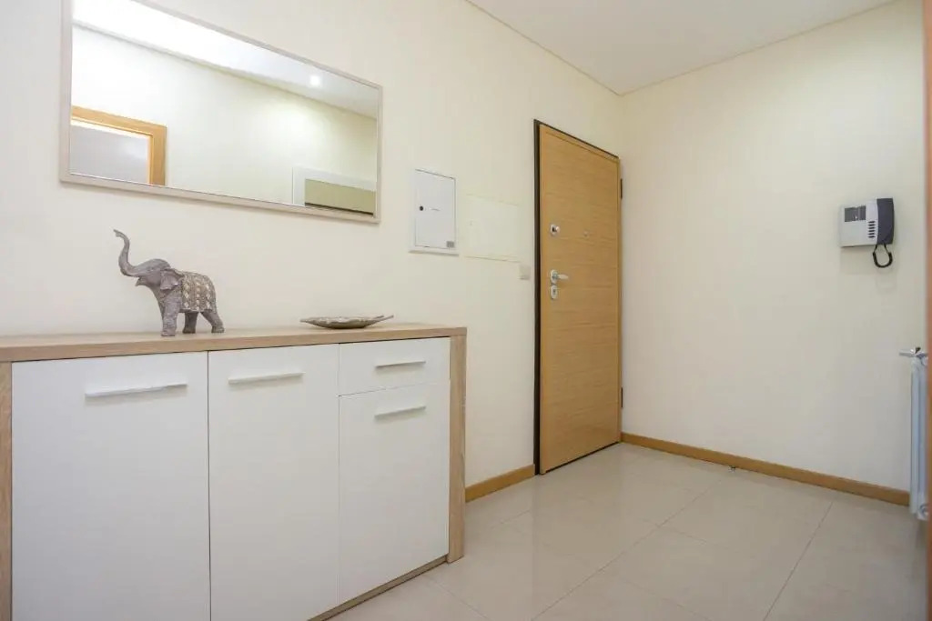 Buarcos Sunset Apartment by Rent4All