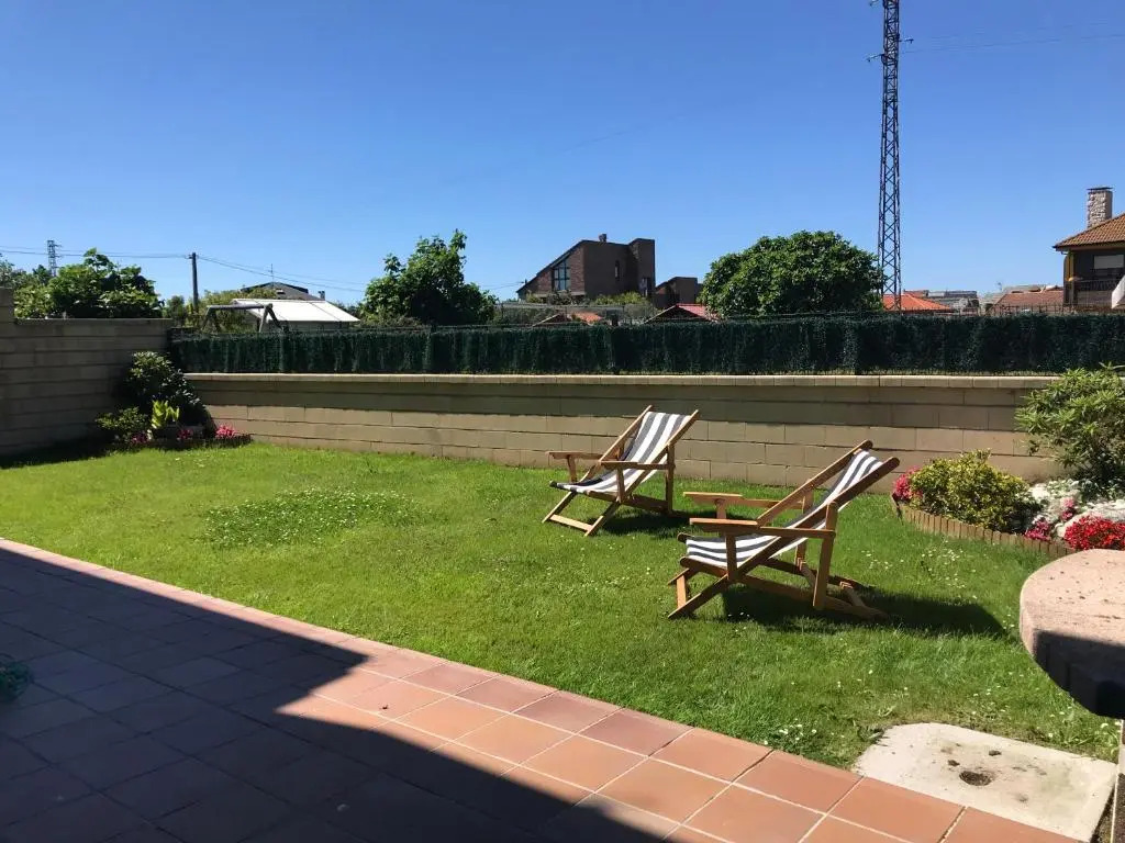 apartamento con jardín privado y barbacoa a 5 min playas santander